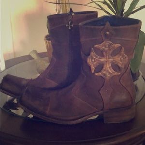 Mark Nason Men’s size 8 boots